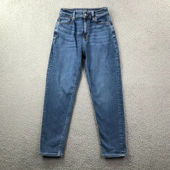 AMERICAN EAGLE Womens Size 00 SHORT Mom Jean Medium Wash Stretch High Rise Jeans - Picture 1 of 16